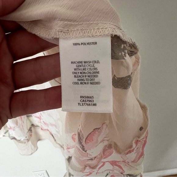 Anthropologie Leith Sheer Floral High Low Ruffle Top - Picture 6 of 9